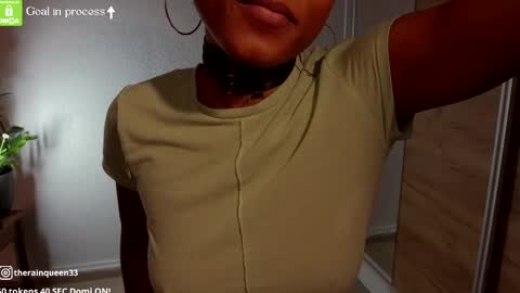 Snapshot of therainqueen chatting on March 6, 12:30 pm YAYA  online show from March 6, 12:30 pm