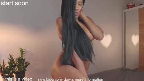 Snapshot of therainqueen chatting on September 19, 8:16 am YAYA  online show from September 19, 8:16 am