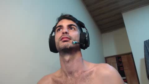 Santiago Enrique online show from February 27, 5:45 am