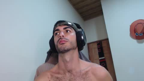 Santiago Enrique online show from April 24, 6:38 am