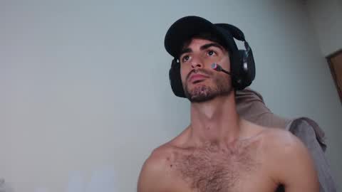 Santiago Enrique online show from April 29, 7:34 am