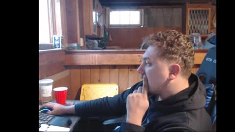 therealbigcheese0695 online show from February 11, 9:46 pm