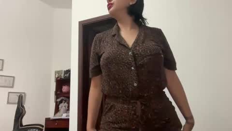 therealcamilabaddie online show from January 26, 11:18 pm