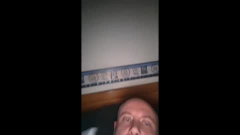 Snapshot of therealholland1979 chatting on February 11, 9:31 pm therealholland1979 online show from February 11, 9:31 pm