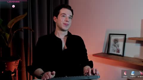 Snapshot of therealmartincox chatting on January 26, 9:29 pm 4th online show from January 26, 9:29 pm