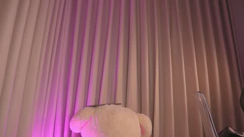    online show from March 22, 4:05 am