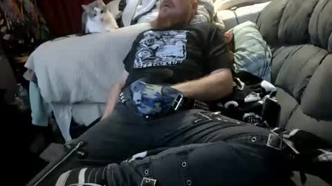 Snapshot of therealrip chatting on February 28, 10:17 pm Gerthy Banana online show from February 28, 10:17 pm