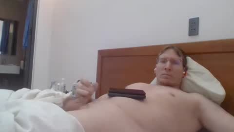 Snapshot of thesavag1 chatting on January 1, 7:09 am thesavag1 online show from January 1, 7:09 am