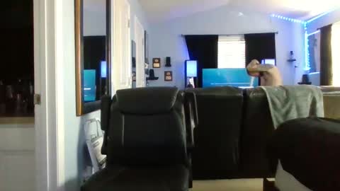 James online show from September 29, 3:39 pm