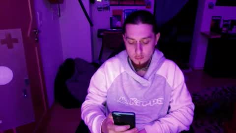 Snapshot of theshowercock chatting on October 15, 9:37 pm theshowercock online show from October 15, 9:37 pm