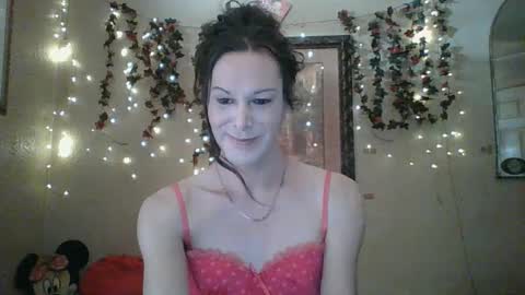 Snapshot of thesillymillie chatting on September 9, 7:13 pm sillymillie0 online show from September 9, 7:13 pm
