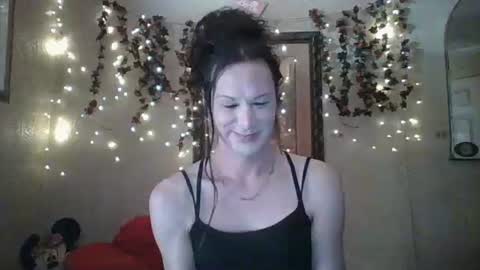 Snapshot of thesillymillie chatting on September 12, 7:47 pm sillymillie0 online show from September 12, 7:47 pm