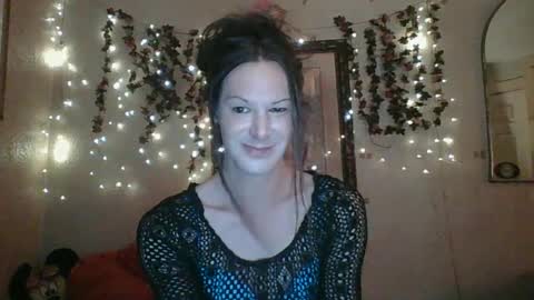 Snapshot of thesillymillie chatting on September 20, 11:28 pm sillymillie0 online show from September 20, 11:28 pm