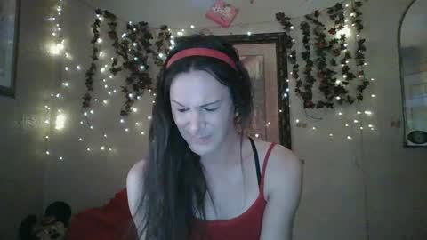 Snapshot of thesillymillie chatting on September 22, 6:54 pm sillymillie0 online show from September 22, 6:54 pm