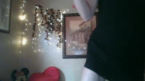 Snapshot of thesillymillie chatting on October 7, 8:39 pm sillymillie0 online show from October 7, 8:39 pm