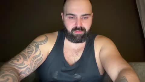 Snapshot of thessalonikios1987 chatting on December 11, 9:55 pm Hornyforyou online show from December 11, 9:55 pm