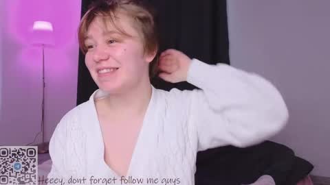 Lucia online show from March 25, 7:25 am