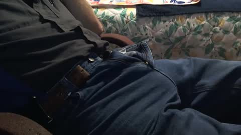 Snapshot of thetnguy chatting on December 10, 11:08 pm thetnguy online show from December 10, 11:08 pm