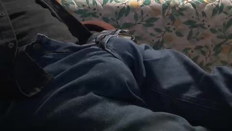 Snapshot of thetnguy chatting on October 8, 1:14 am thetnguy online show from October 8, 1:14 am