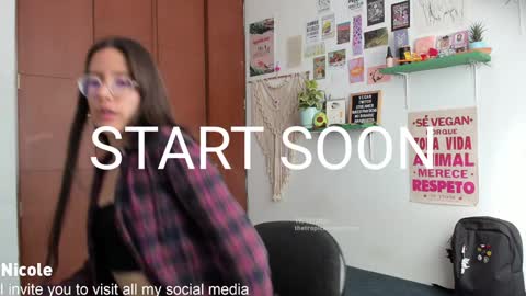 Nicole online show from December 19, 7:29 pm