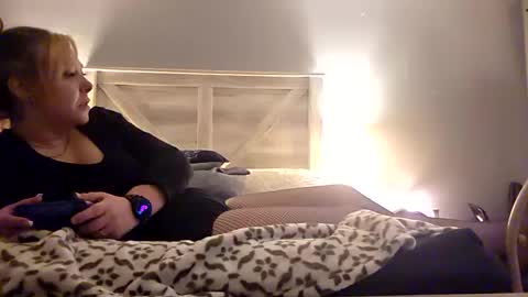 theunbound07 online show from October 3, 12:46 pm