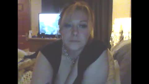 theunbound07 online show from October 12, 1:32 pm