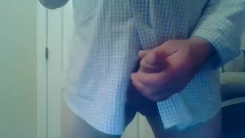 Snapshot of thewhitenight chatting on February 6, 2:00 am thewhitenight online show from February 6, 2:00 am