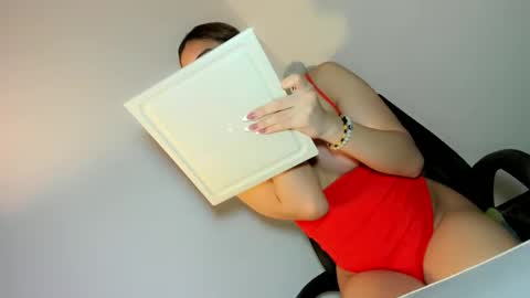 stella online show from October 20, 5:19 am