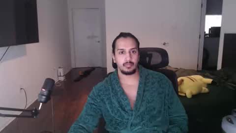 Snapshot of theworldisavampire09 chatting on April 27, 1:25 am Vampiro online show from April 27, 1:25 am