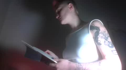 pinky promise online show from January 14, 12:44 pm