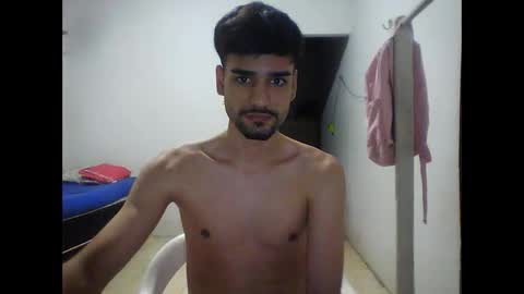 Snapshot of thiago22bk chatting on November 28, 1:52 am thiago22bk online show from November 28, 1:52 am