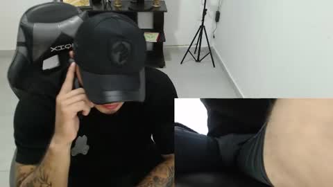 thiago_420 online show from June 20, 11:40 pm