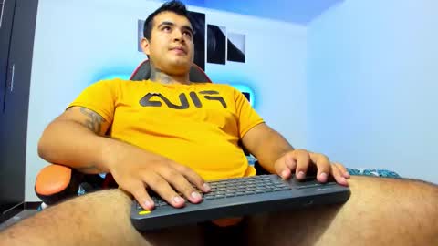 Thiago online show from January 17, 5:45 am