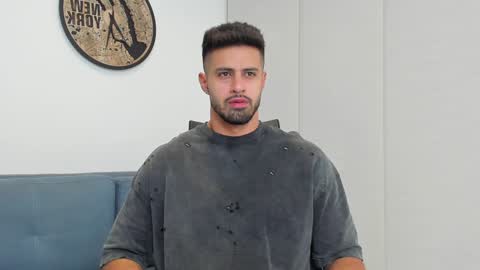 thiago_driussi online show from January 7, 12:24 am