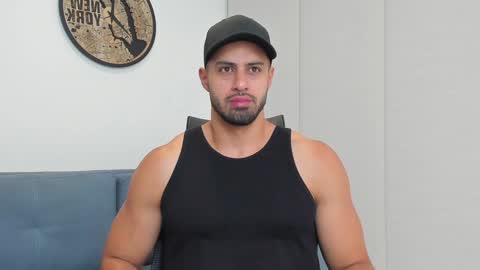 thiago_driussi online show from January 11, 12:55 am