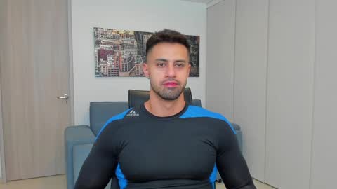 thiago_driussi online show from January 16, 4:17 am