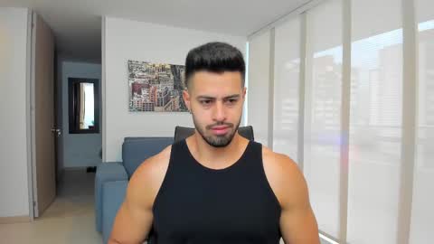 thiago_driussi online show from March 3, 12:37 pm