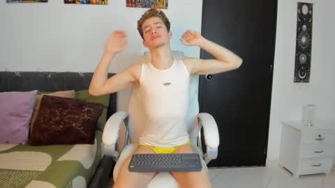 Manuel online show from February 1, 12:42 am