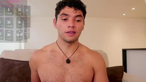 Just Thiago  online show from November 26, 4:30 pm