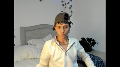 Snapshot of thiago_n_sam chatting on February 3, 11:21 pm thiago_n_sam online show from February 3, 11:21 pm