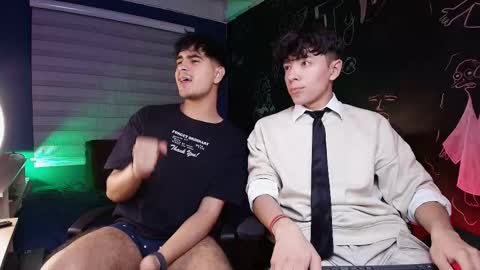 Thiago online show from November 20, 1:50 am