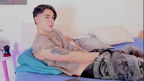 Thiago Winteer online show from April 25, 3:53 am