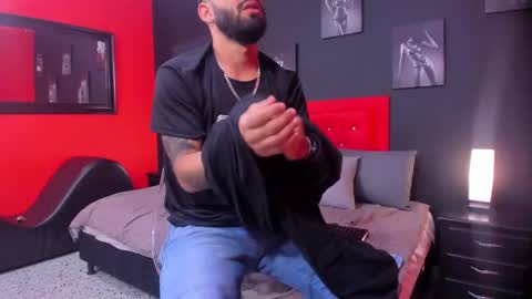 Thia Gomez online show from October 30, 12:17 pm