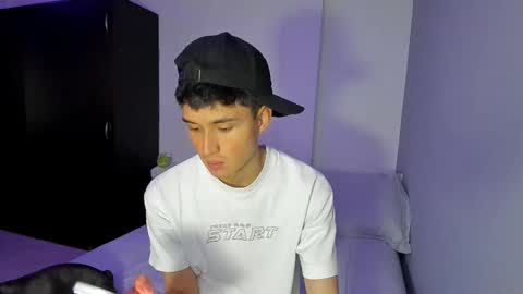 Thiago Wells online show from October 10, 8:41 pm