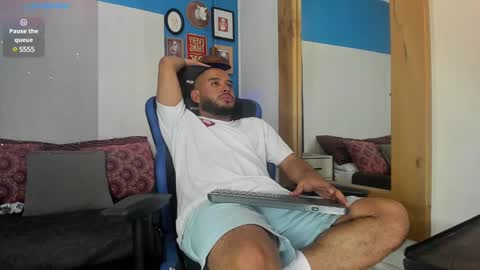 Snapshot of thiagoxbig chatting on December 30, 4:09 am thiagoxbig online show from December 30, 4:09 am