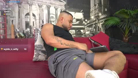 Snapshot of thiagoxbig chatting on October 3, 9:34 pm thiagoxbig online show from October 3, 9:34 pm