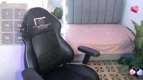  thiana  online show from October 13, 3:17 am