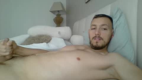 thib9223 online show from March 7, 9:50 am