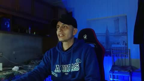 Latino 8.5 inches online show from February 22, 10:08 pm