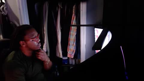 thickblackbeast online show from April 14, 12:49 am